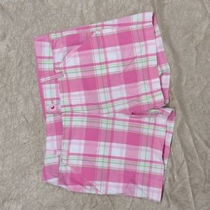 Plaid pink shorts
